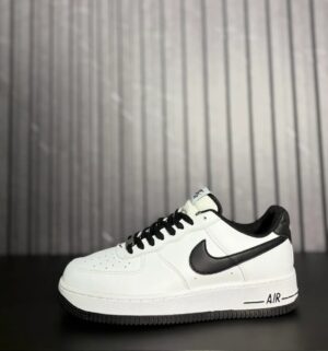 VN-114-1 Nike Air Force 1 LV8