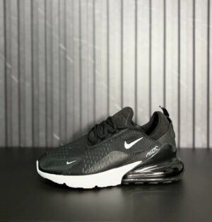 Air Max 270 Negro con Blanco