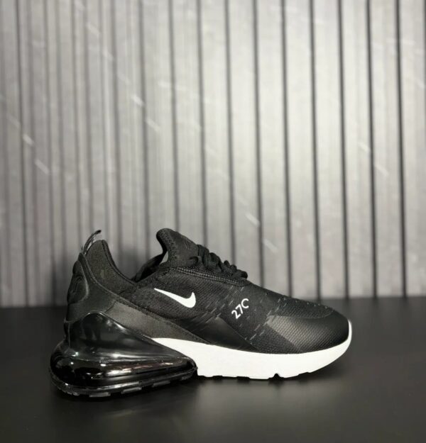 VN-122-4 Air Max 270 Negro con Blanco
