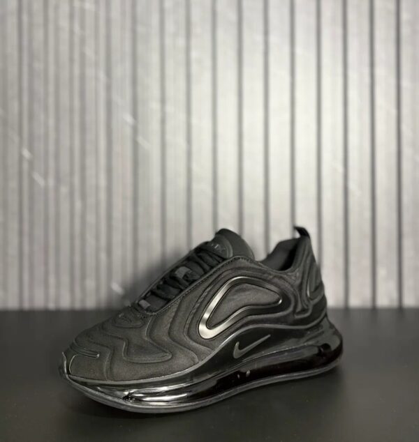 Nike Air Max 720 Triple Black