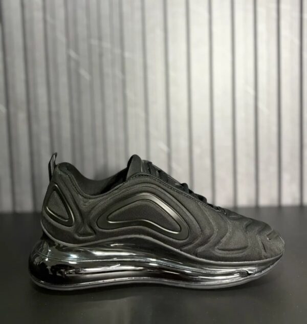 Nike Air Max 720 Triple Black