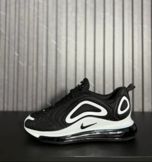 VN-126-1 Nike Air Max 720 Black White