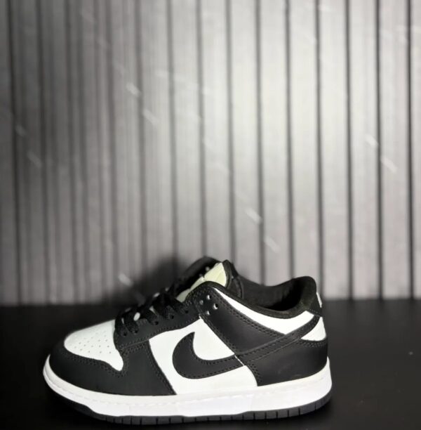 Nike Dunk Low Retro Blanco Negro