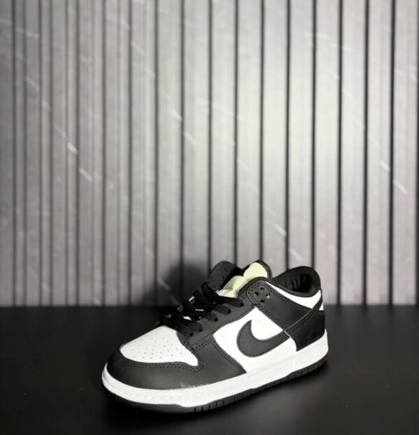 Nike Dunk Low Retro Blanco Negro