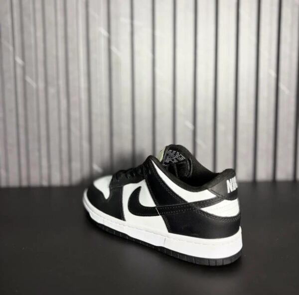 Nike Dunk Low Retro Blanco Negro