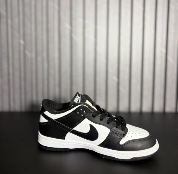 Nike Dunk Low Retro Blanco Negro