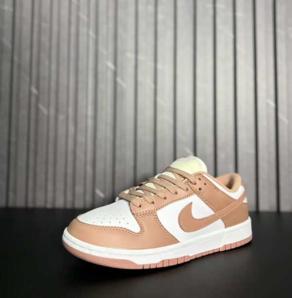 Nike Dunk Low Rose Whisper