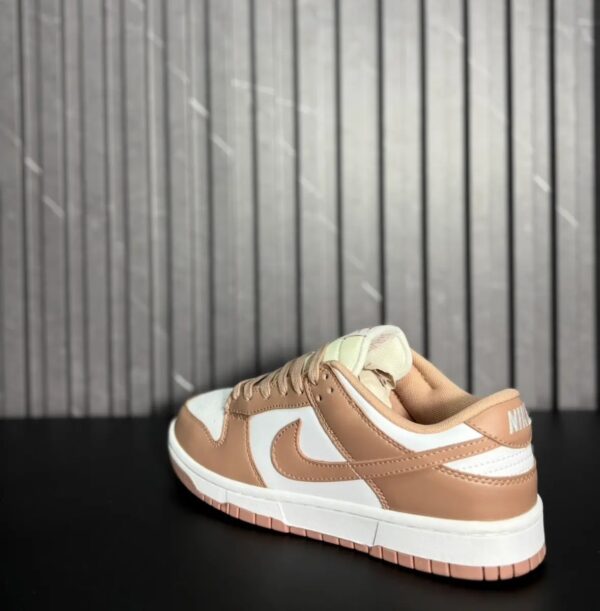Nike Dunk Low Rose Whisper