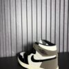 Air Jordan 1 Retro High OG Dark Moca