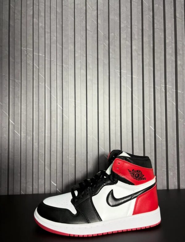 Jordan Retro High Breadtoe