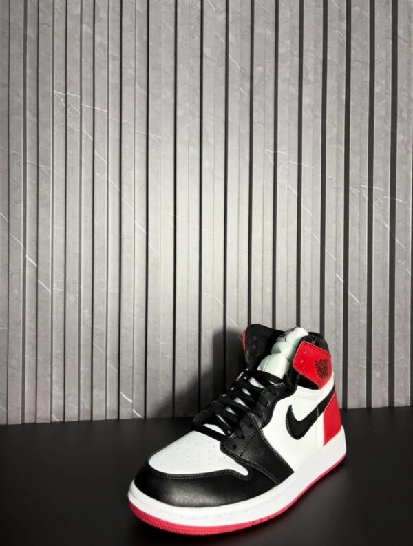 Jordan Retro High Breadtoe