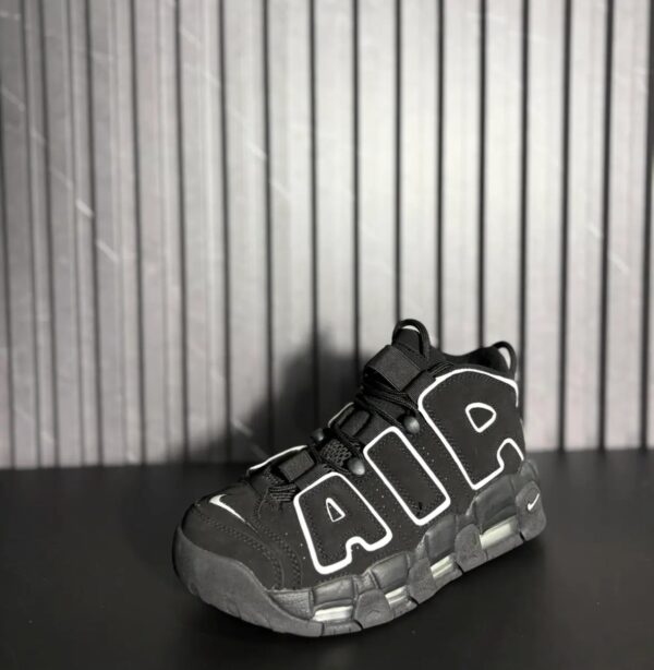VN-161-2 Nike Air More Uptempo Black White