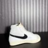 VN-171-4 Nike Blazer Mid 77 Vintage