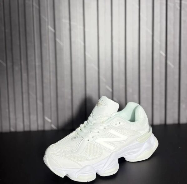 New Balance 9060 Sea Salt