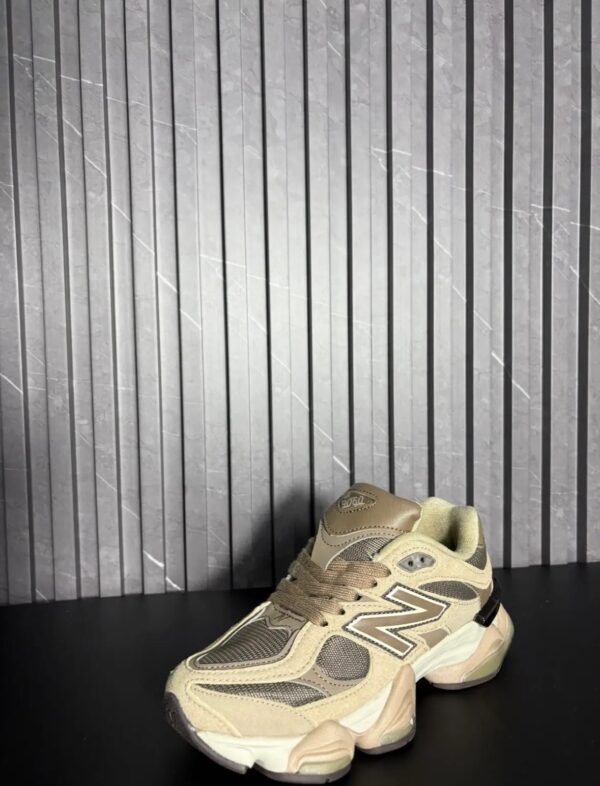 New Balance 9060 Brown