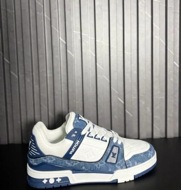 VN-711-4 Louis Vuitton LV Trainer Blue