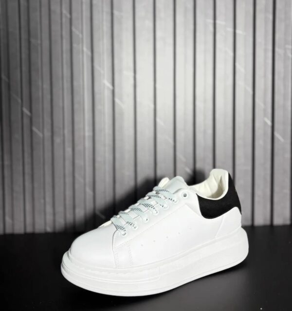 VN-911-2 Alexander McQueen Oversized White Black Heel