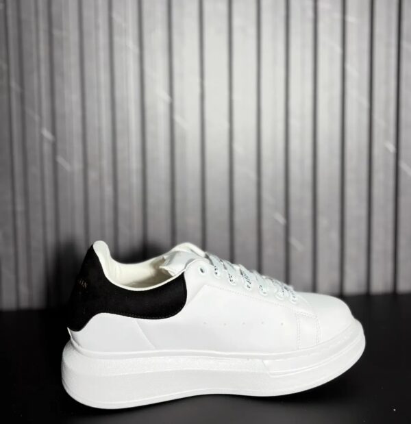 VN-911-4 Alexander McQueen Oversized White Black Heel