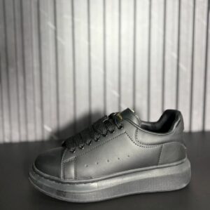 VN-912-1 Alexander McQueen Oversized Triple Black