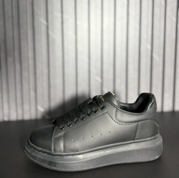 Alexander McQueen Oversized Triple Black
