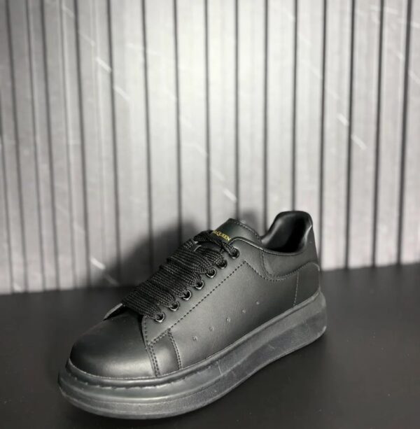 Alexander McQueen Oversized Triple Black